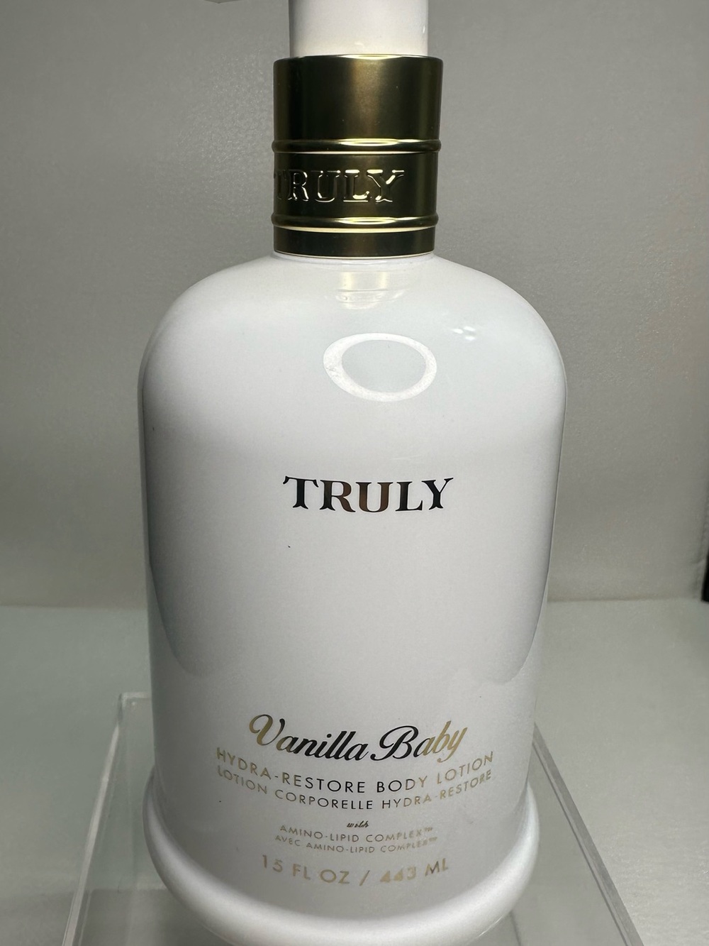 TRULY Vanilla Baby Hydra-Restore Body Lotion — White